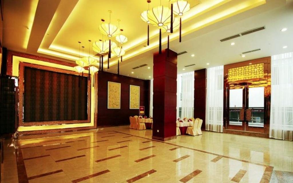 Yunheng Hotel Neijiang Exterior photo