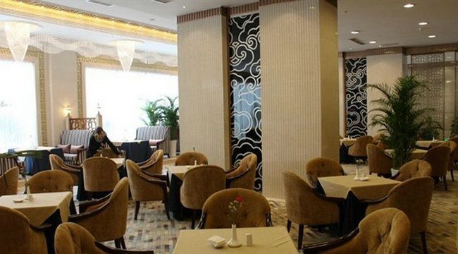 Yunheng Hotel Neijiang Restaurant photo